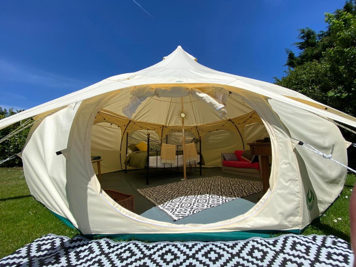 Secret Garden Glamping Lymington Exterior foto