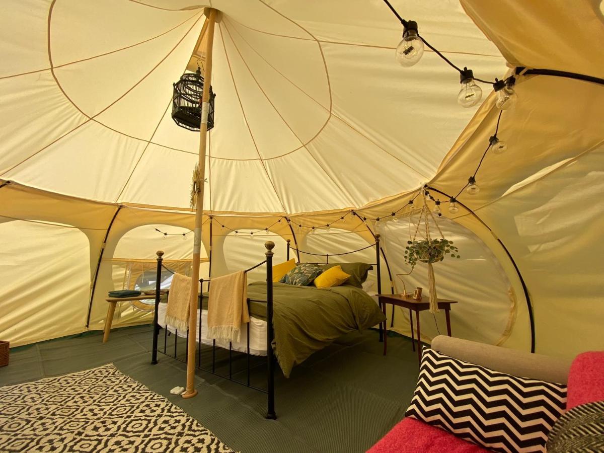 Secret Garden Glamping Lymington Exterior foto