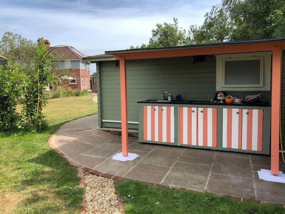 Secret Garden Glamping Lymington Exterior foto