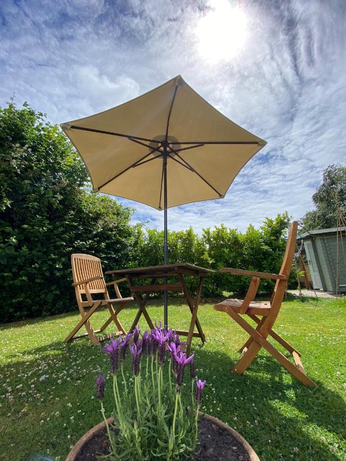 Secret Garden Glamping Lymington Exterior foto